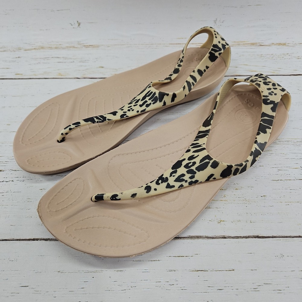Crocs Serena Sexi Flip Womens 7 Tan Leopard Thongs Flip Flops T-Strap Slingback